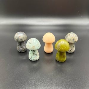 5pc Crystal Mushies